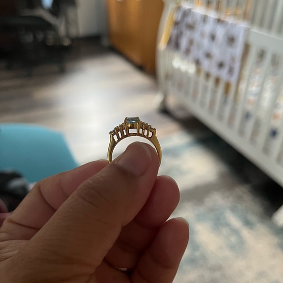 Aquamarine and cz ring - Picture 2 of 3